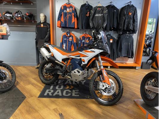 KTM 890 ADVENTURE R