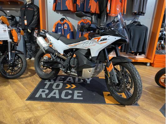 KTM 790 ADVENTURE